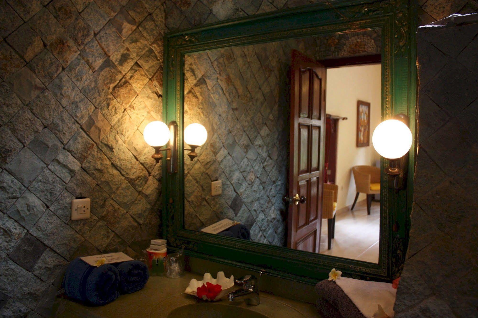 Rambutan Boutique Hotel Lovina Exteriér fotografie